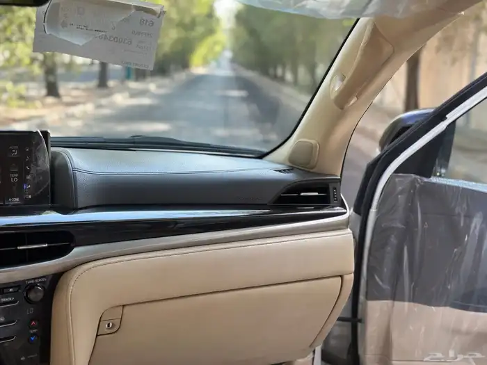 جيب لكزس LX 570 2