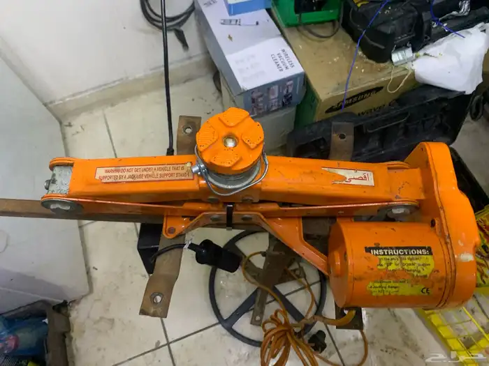 عفريتة ارضيه كهرباء 5 طن شبه الجديد 1