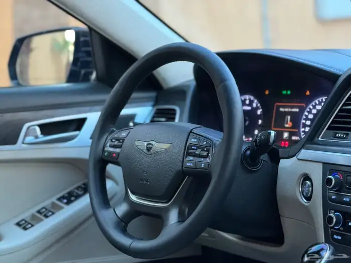 جنسس 2015 رويال G80 18