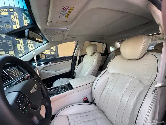 جنسس 2015 رويال G80 14