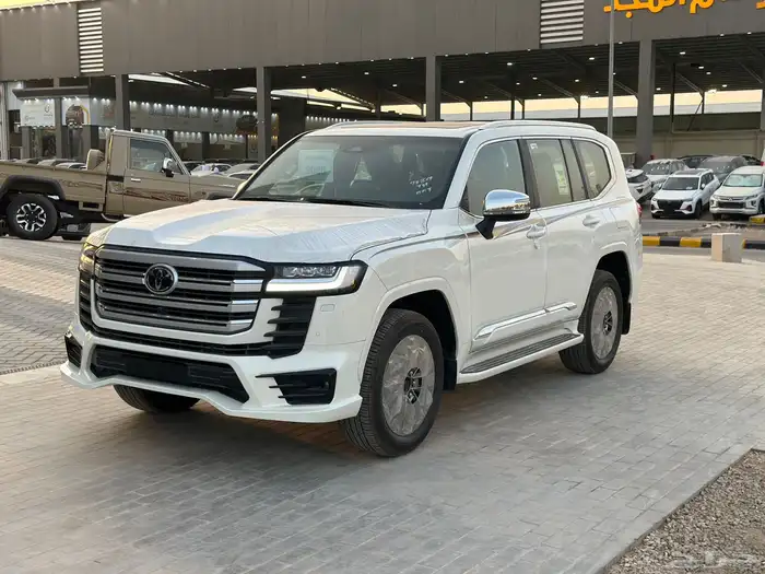 تويوتا لاندكروزرVX.S الموديل2025 فل كامل وارد الكويت 0