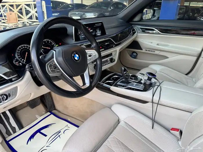 بي ام دبليو 740li 2016 فل اوبشن 5