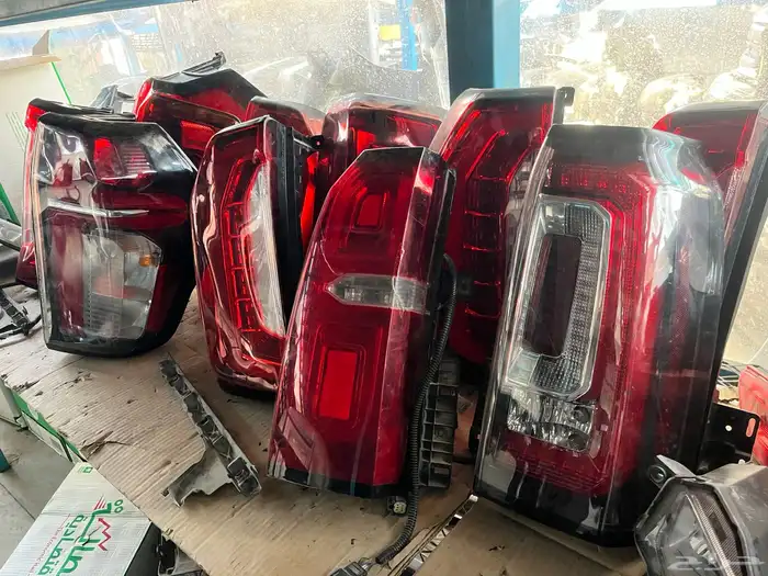 يوجد لدينا جميع قطع غيار السيارات المستعمله 19