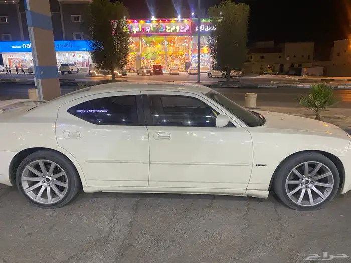 دودج تشارجر 2006 RT 8 سلندر 2
