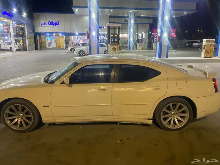 دودج تشارجر 2006 RT 8 سلندر 1