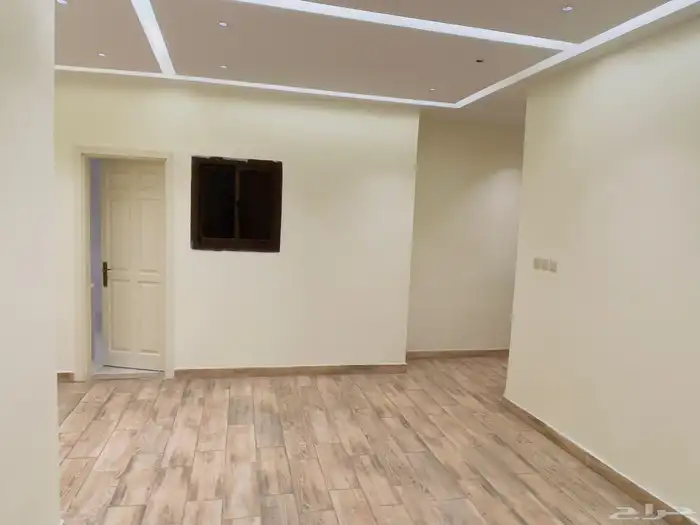 شقق عزاب للايجار 0