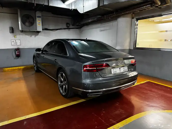 اودي A8 2015 V6 ماشيه 165 نظيفه جدا 5