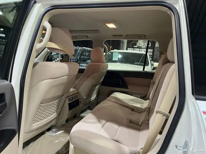 جي اكس ار 2021 بنزين V8 خليجي 17