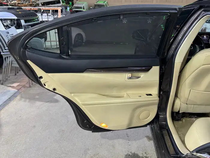 لكزس ES350 CC 2015 (( بحالة ممتازة )) 26