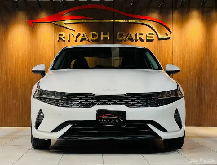 كيا 2022 K5 ( بحاله ممتازه) 1