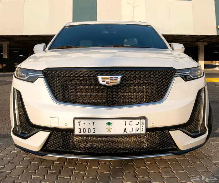 كاديلاك سعودي XT6 2021 قمة الفخامة مع لوحتها المميزه 1
