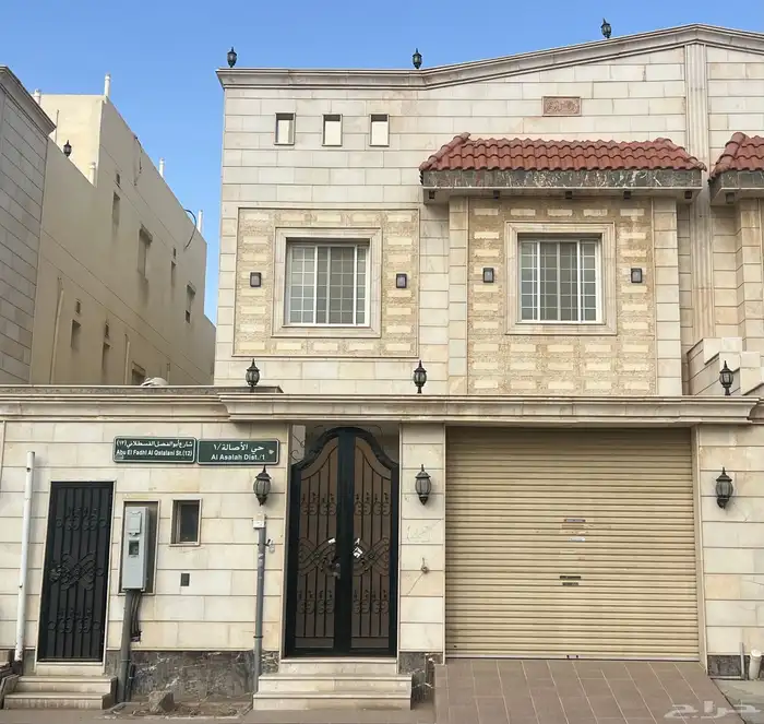 فيلا 300 م دورين وملحق للبيع بحي الأصالة بجدة 0