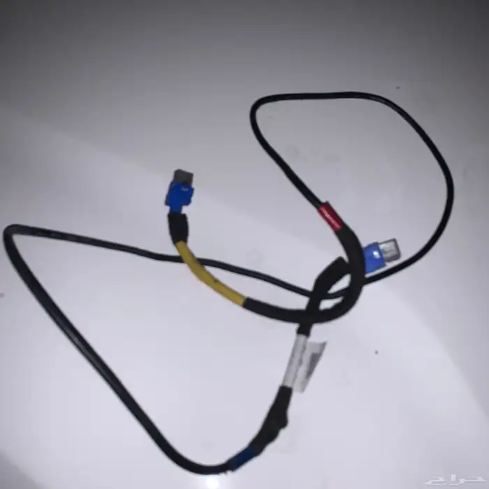 سلك للالنترا ابل كار بلي( اصلي حق بلدها ) 1