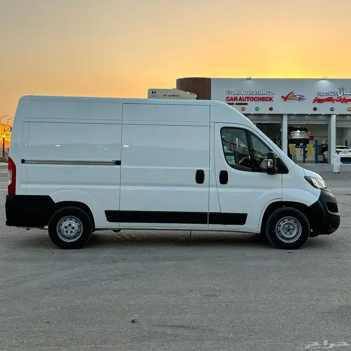 بيجو بوكسر 2021 باص ديزل سقف عالي ثلاجه 7