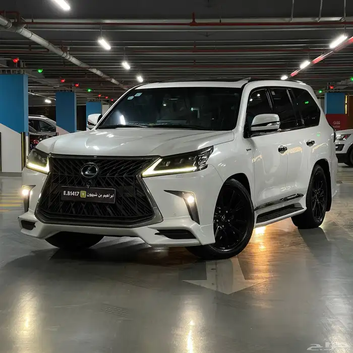 لكزس LX570 2016 سعودي بقمه النظافه 1