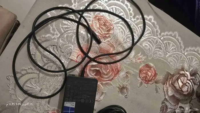 شاحن لابتوب مايكروسوفت مع مدخل USB الاصلي ع الشرط 0