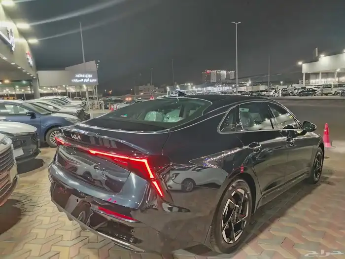 كيا K5 نص فل GLS موديل 2026   الاهلية 37
