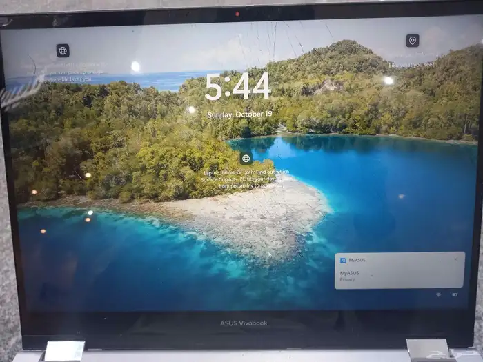 لاب توب ASUS Vivobook Flip TP3402ZA 1