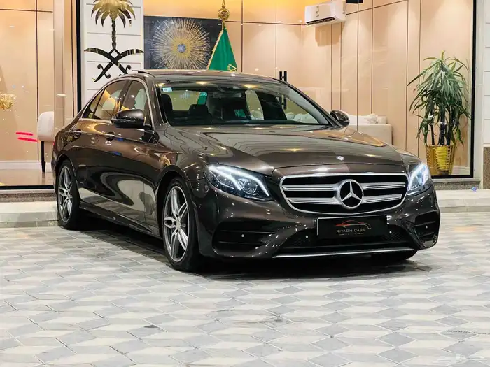 مرسيدس E 400 2017 V6 نظيف جدا 0