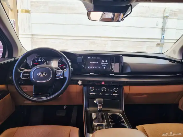 كيا كارنيفال ديزل 11 مقعد 8