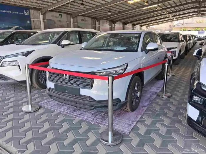هوندا HRV نص الفل موديل 2025 8