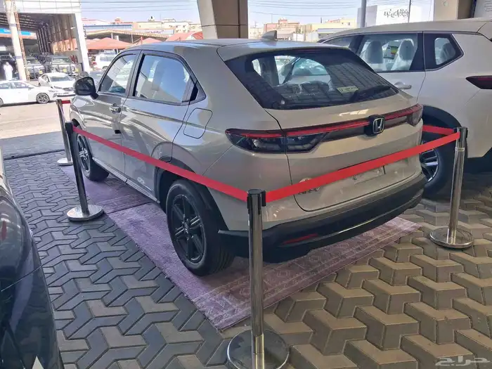 هوندا HRV نص الفل موديل 2025 6