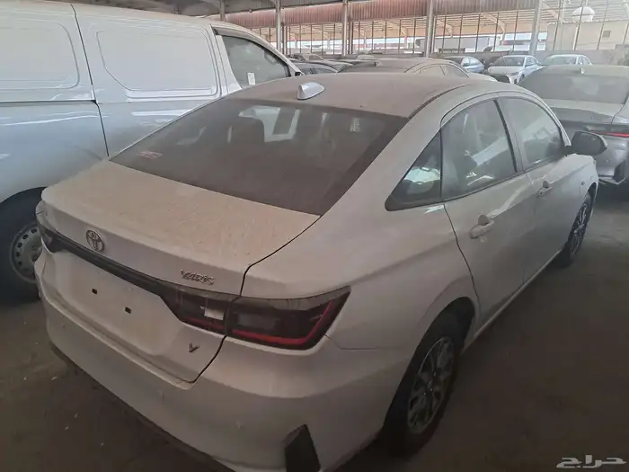 تويوتا يارس y استاندر بنزين اتوماتيك 2026 6