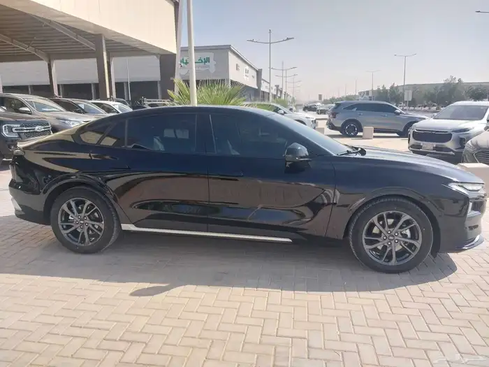 للبيع فورد تورس ترند موديل 2025 2