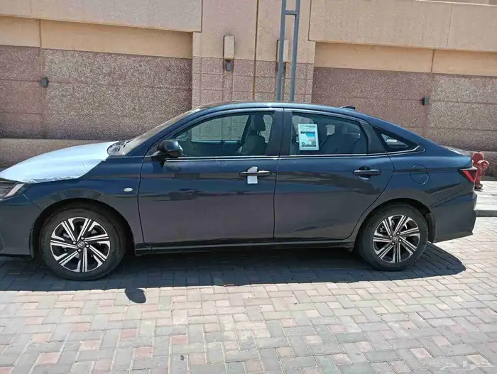 تويوتا يارس 2024 8