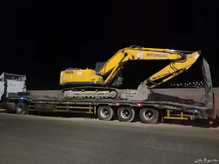 بكلين الإيجار يومي او شهري قص الاارض وبنيان الحجر كبير 0