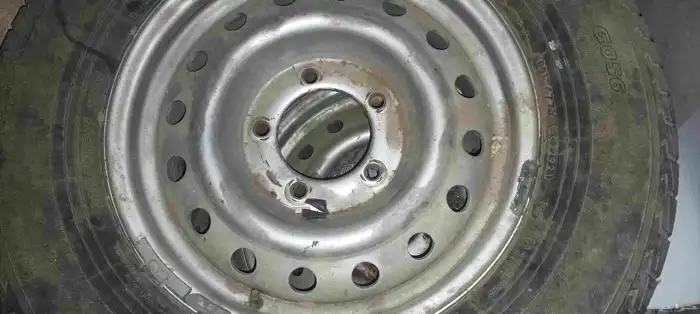 ( ربع كبسوله )جنط مع الكفرات تيلندي عدد اربعه 0