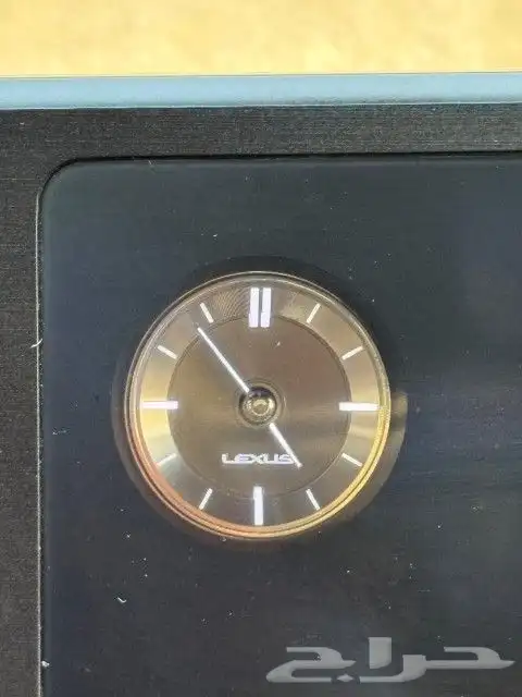 لكزس اي اس 300 هايبرد خليجي 13