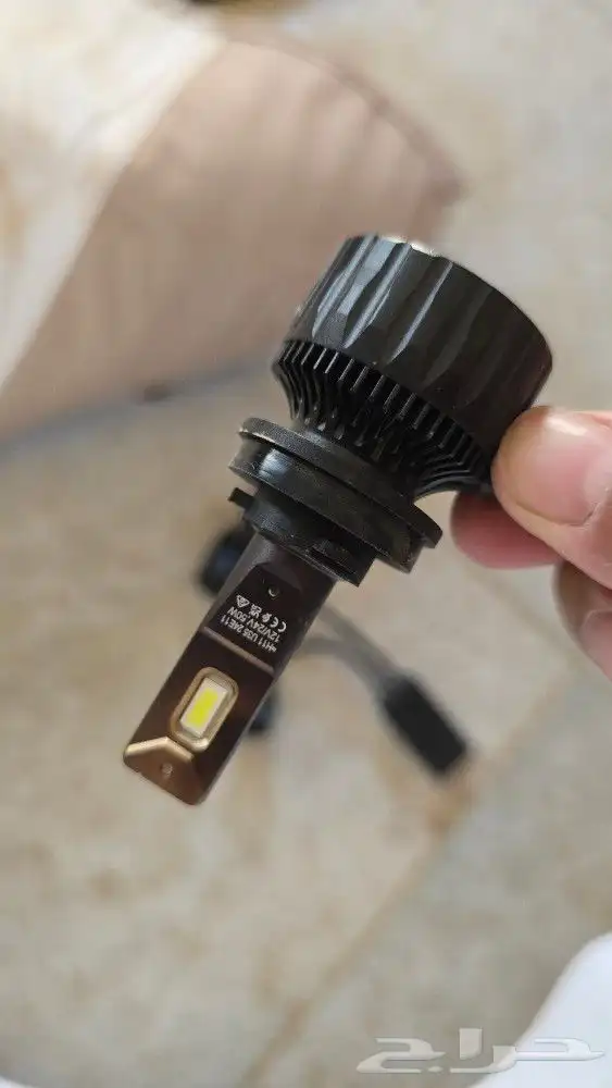 انوال ليد فليبس 5