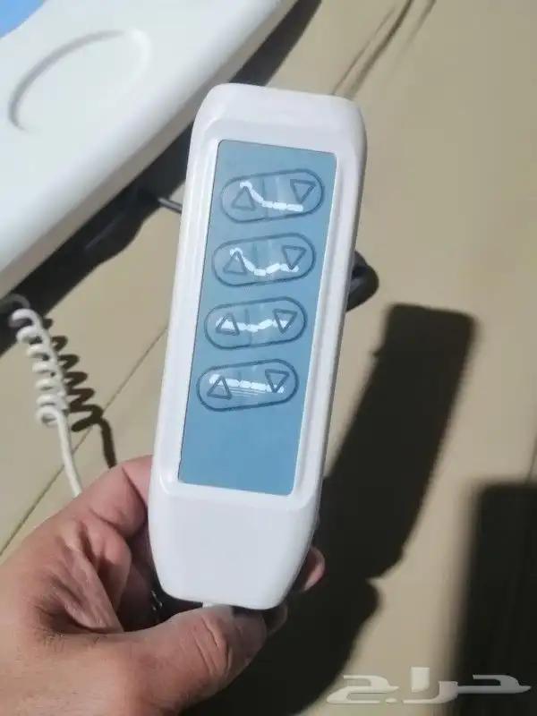سرير طبي كهربائي 3