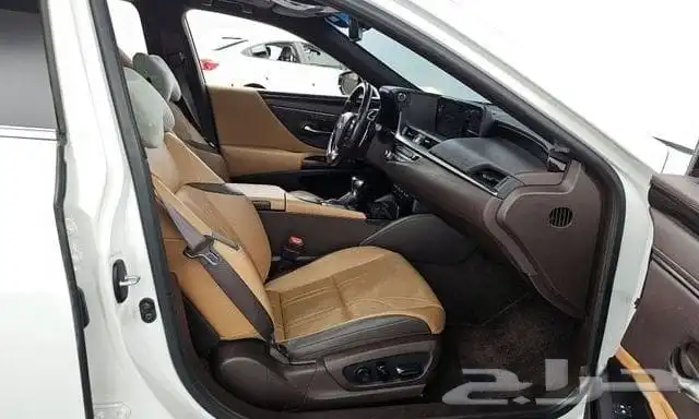 لكزس ES300 2021 اسيتراد كوريا - معرض العصيمي 5