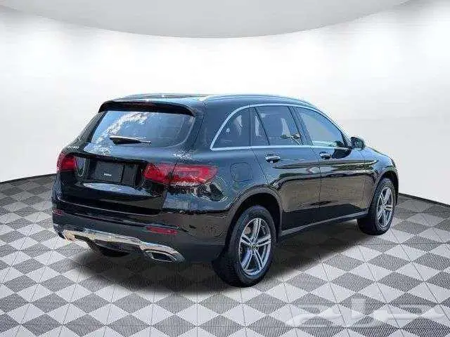 للبيع مرسيدس GLC300 موديل 2021 Mercedes-Benz GLC 300 Base 2