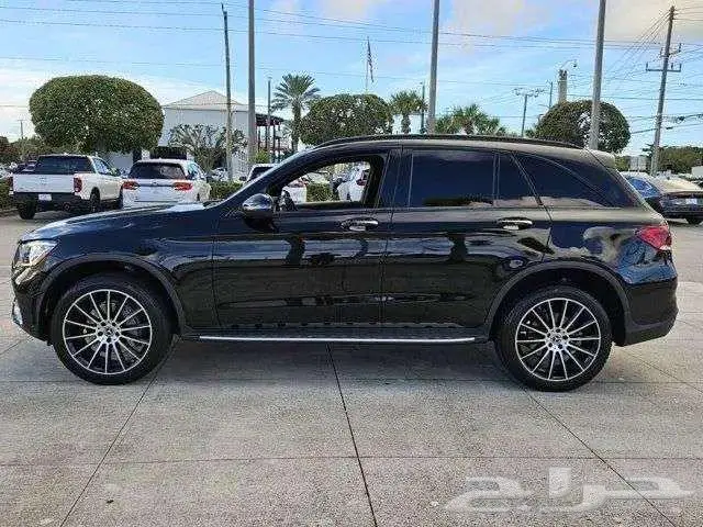 للبيع مرسيدس GLC300 موديل 2021 Mercedes-Benz GLC 300 Base 18