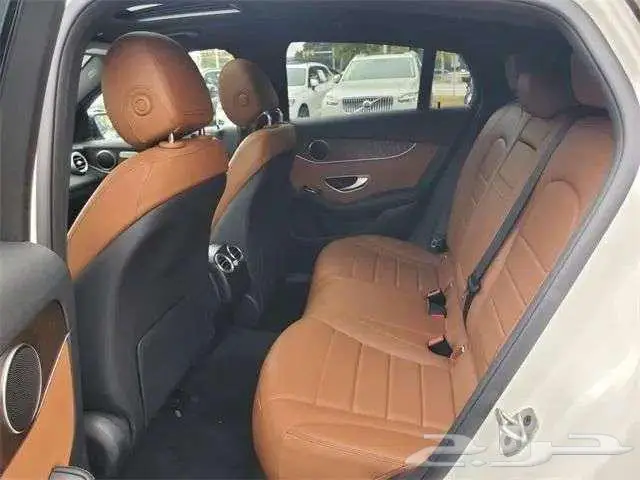 مرسيدس GLC300 2021 Mercedes-Benz GLC 300 4MATIC Coupe 10