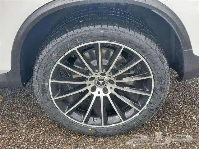 مرسيدس GLC300 2021 Mercedes-Benz GLC 300 4MATIC Coupe 14
