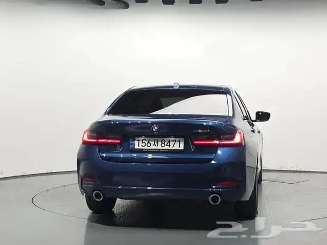 بي إم دبليو الفئة الثالثة BMW 320i 2023 3