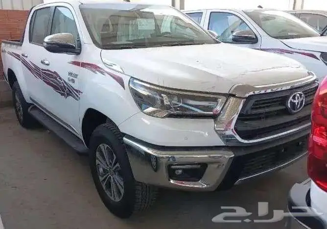 تويوتا هايلوكس SGLX ديزل اتوماتيك موديل 2024 مكينه 2.8 1