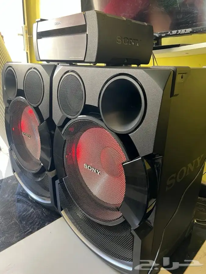 سماعات سوني SHAKE-X70D 1