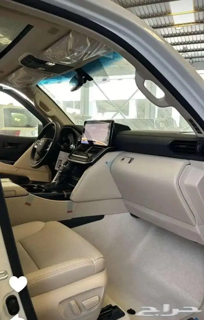 تويوتا لاندكروزر كروزر GXRL4 بنزين خليجي 2025 7