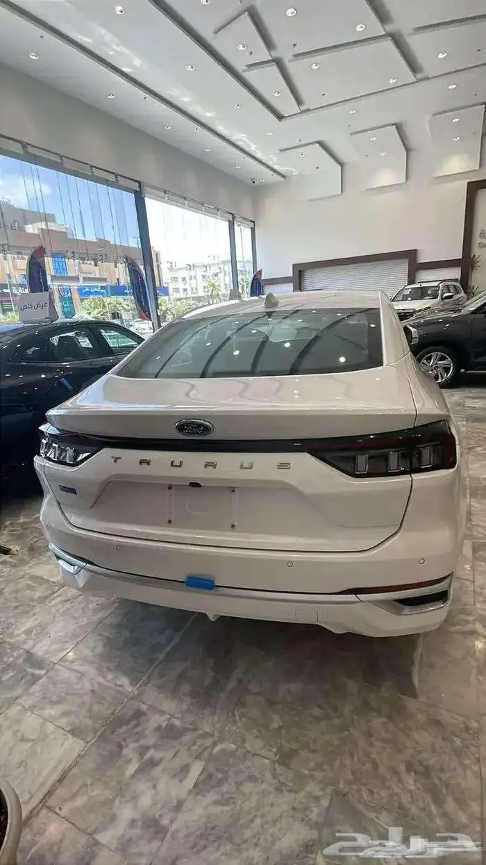 فورد تورس ترند 2025 2
