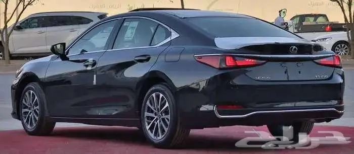لكزس ES250 ستاندر 2025 ( اقساط على جميع البنوك ) 4