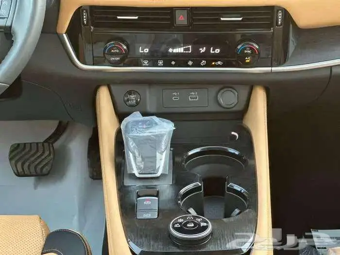 نيسان اكستريل 2025 SV بلس كاش او اقساط 8