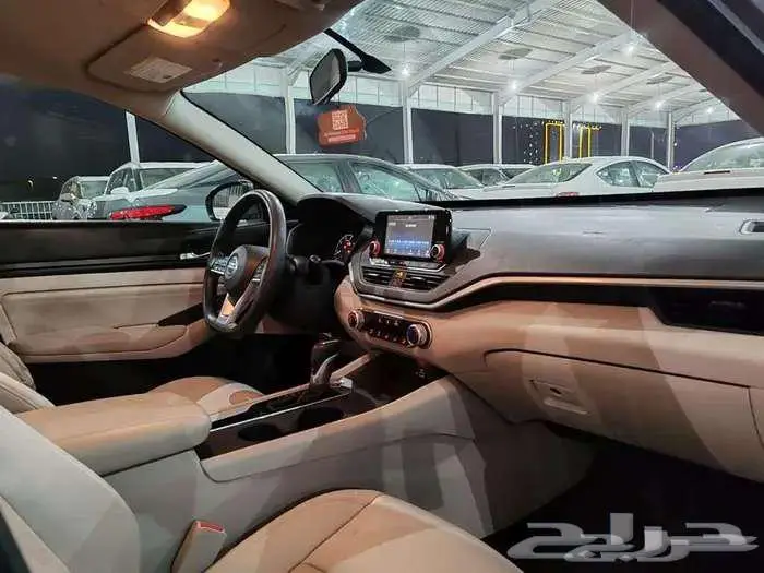 نيسان التيما 2021 استاندر 11