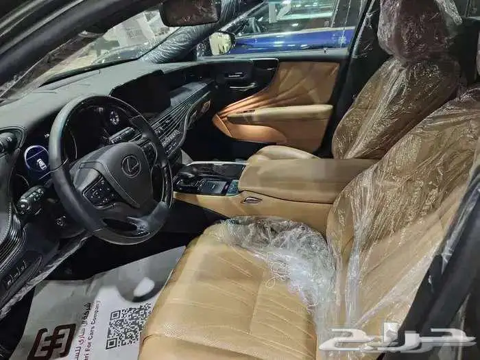 لكزس LS500HH الموديل2022 7