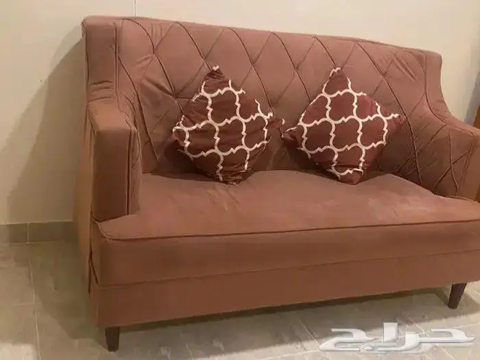 كنب للبيع مستعجل نظيف جدا 2