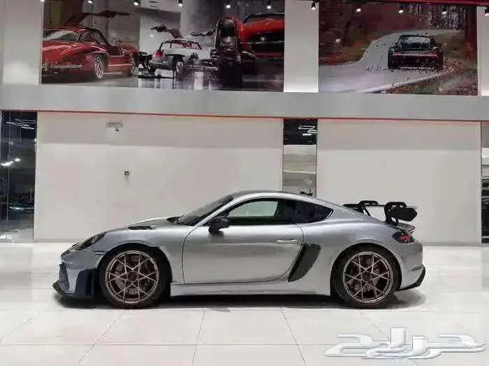 بورش كايمان جي تي 4 موديل 2023 4